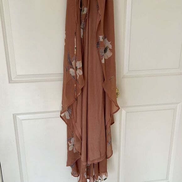 LULU’S High - Low Wrap Dress 🌸 - Picture 7 of 10